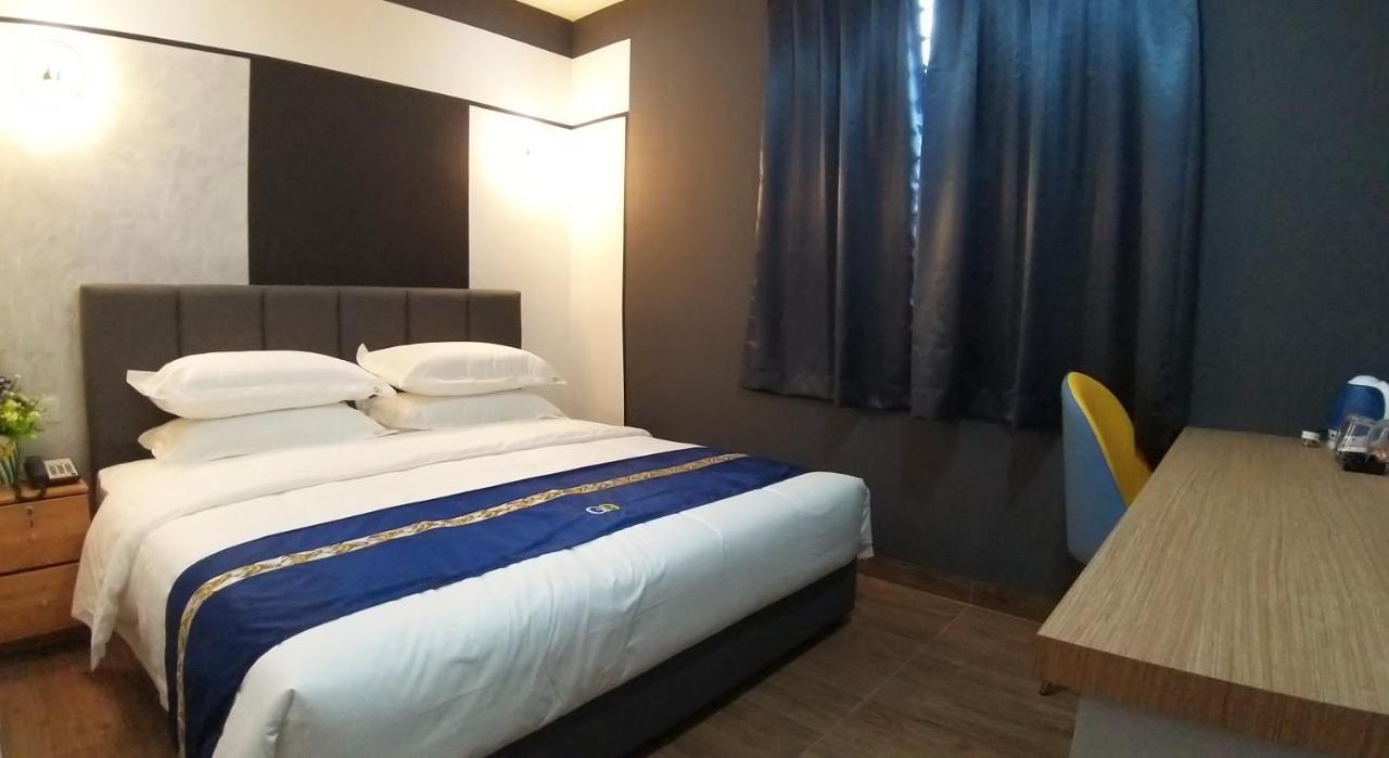 Good 9 Hotel - Cahaya Kota Puteri Pasir Gudang Kültér fotó