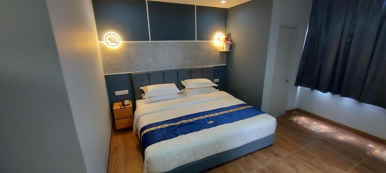 Good 9 Hotel - Cahaya Kota Puteri Pasir Gudang Kültér fotó