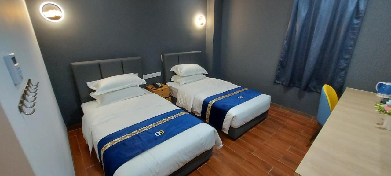 Good 9 Hotel - Cahaya Kota Puteri Pasir Gudang Kültér fotó