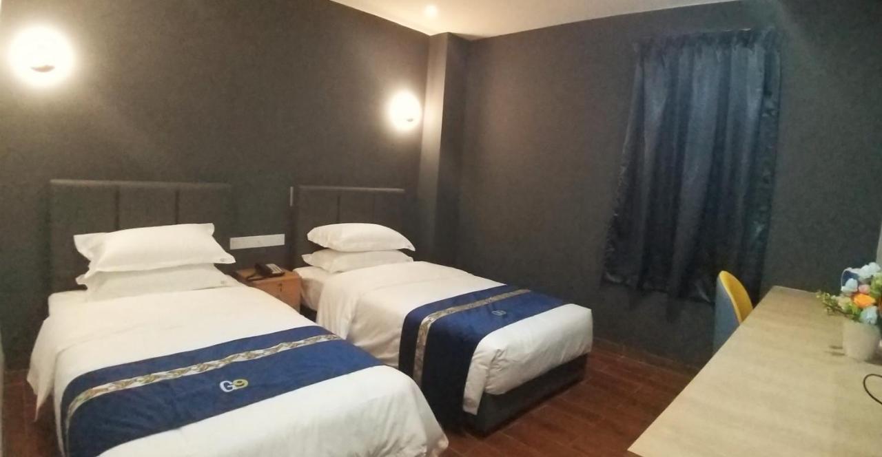 Good 9 Hotel - Cahaya Kota Puteri Pasir Gudang Kültér fotó