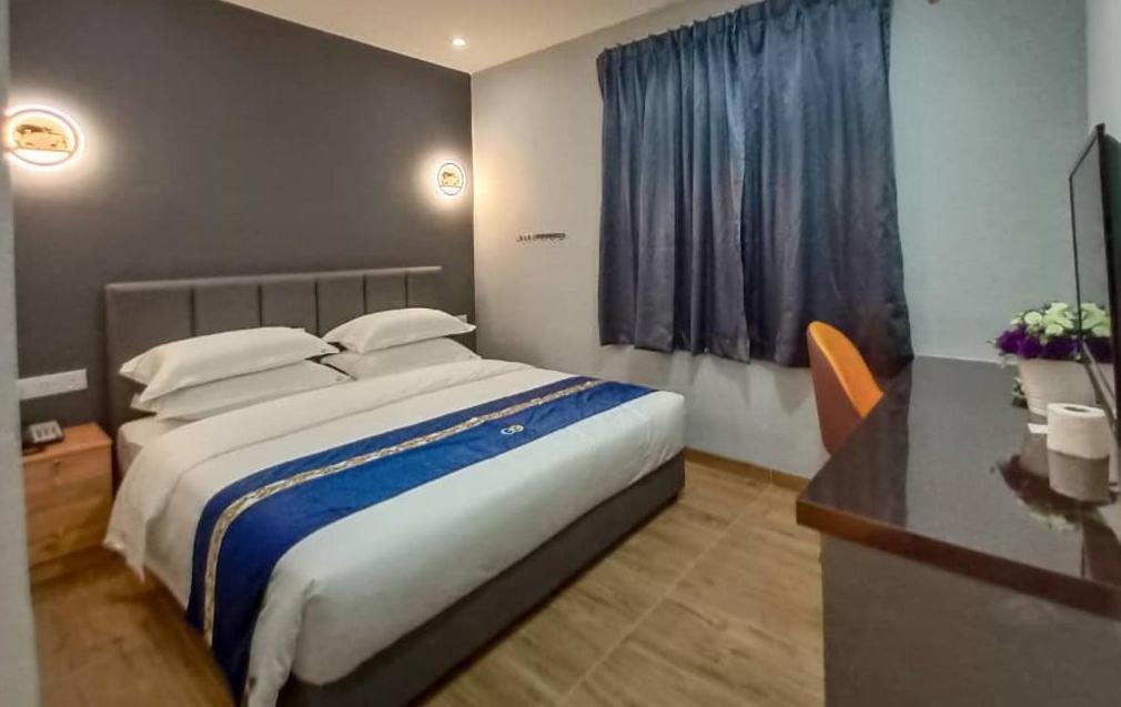 Good 9 Hotel - Cahaya Kota Puteri Pasir Gudang Kültér fotó